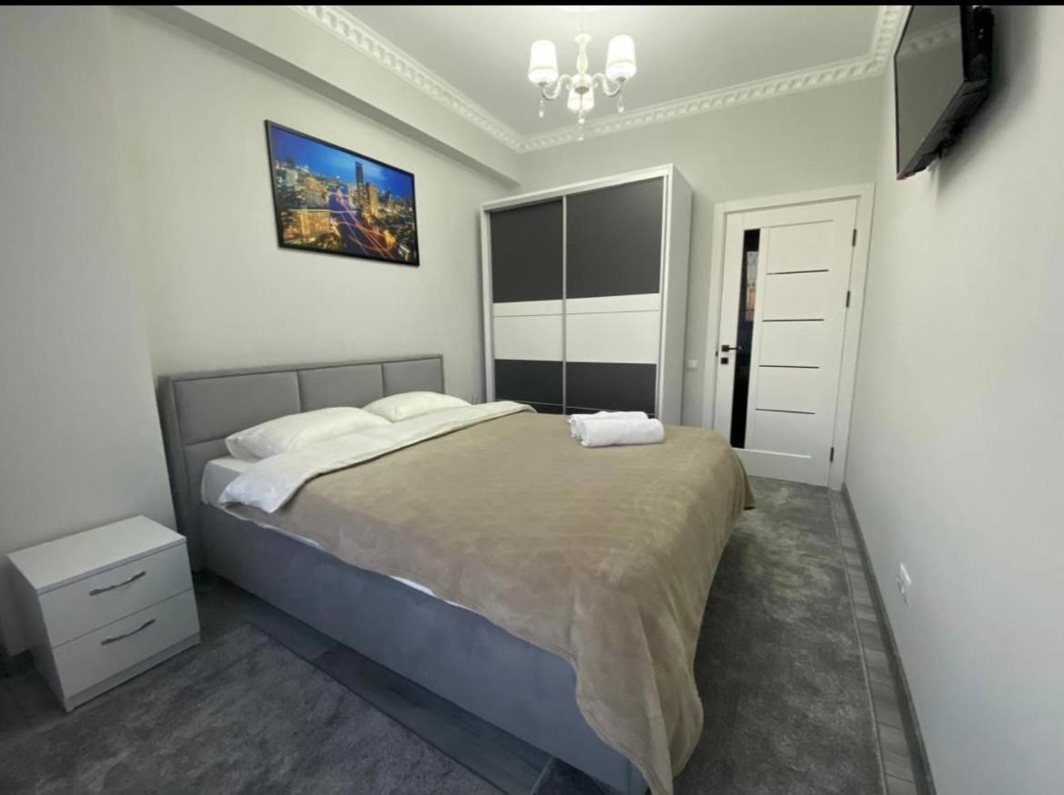 Luxury Oasis Flat Apartment Chisinau Exterior foto
