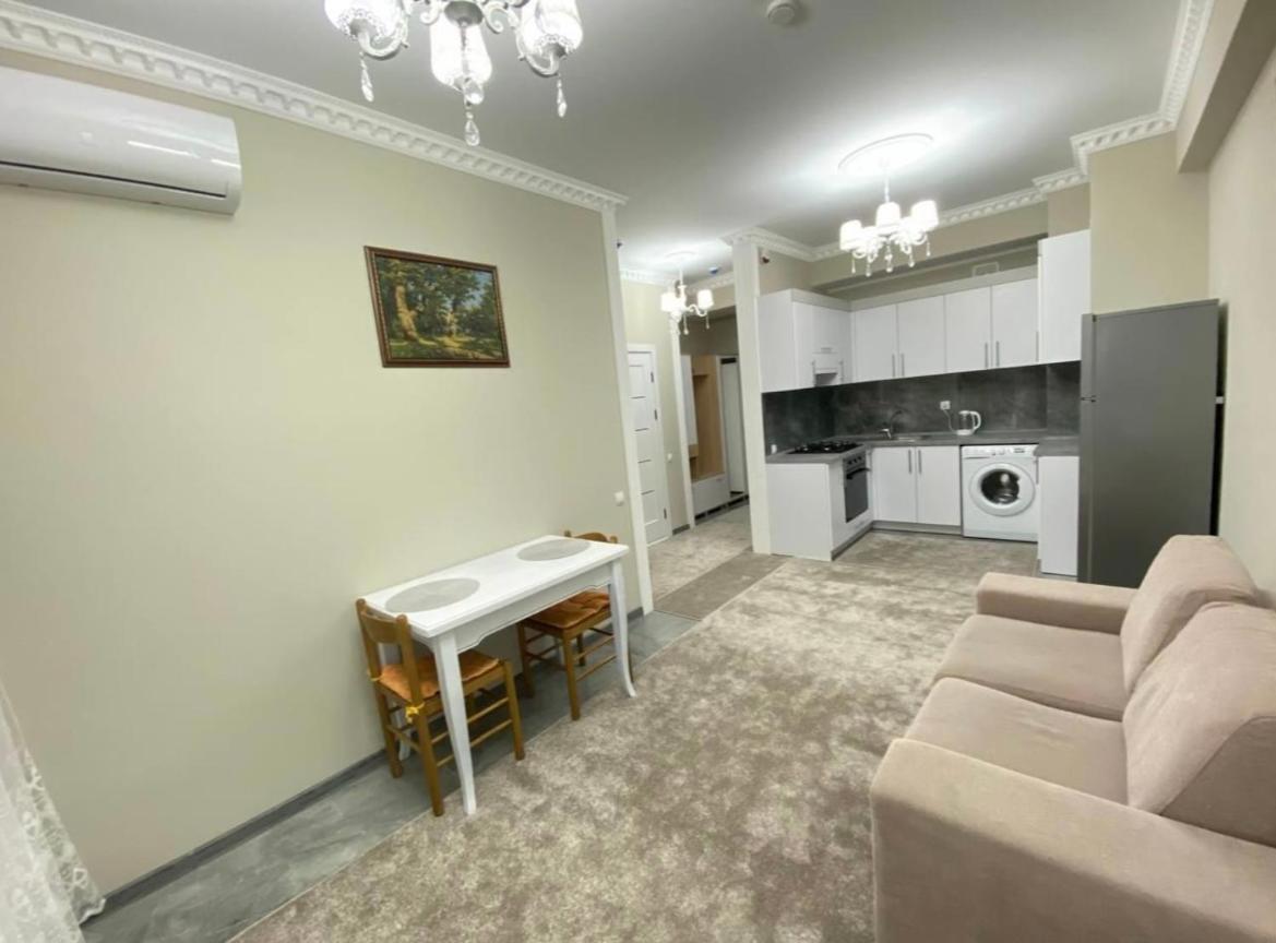Luxury Oasis Flat Apartment Chisinau Exterior foto