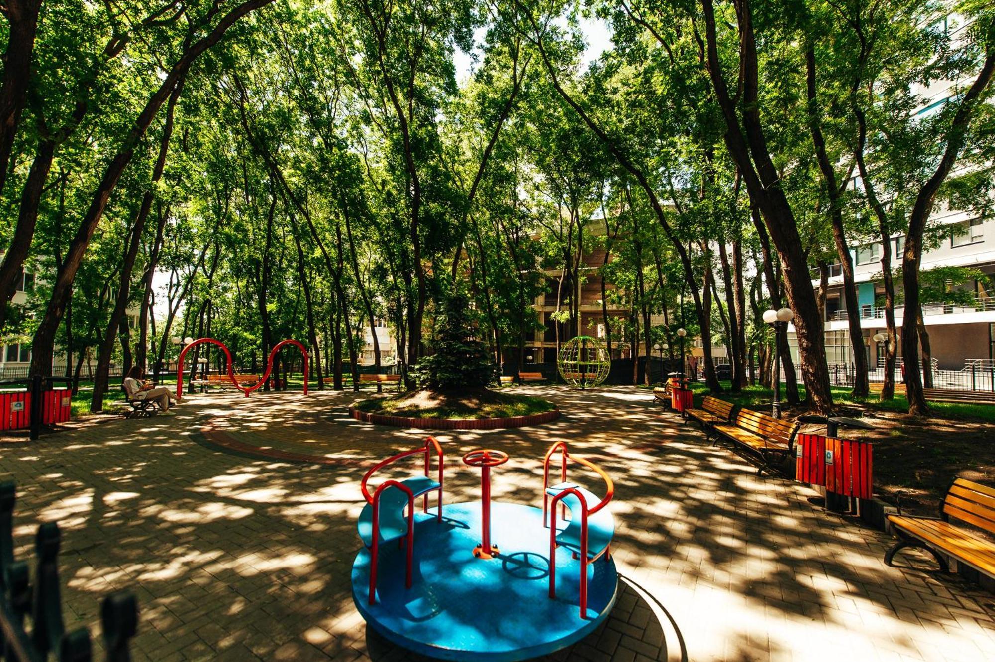Luxury Oasis Flat Apartment Chisinau Exterior foto