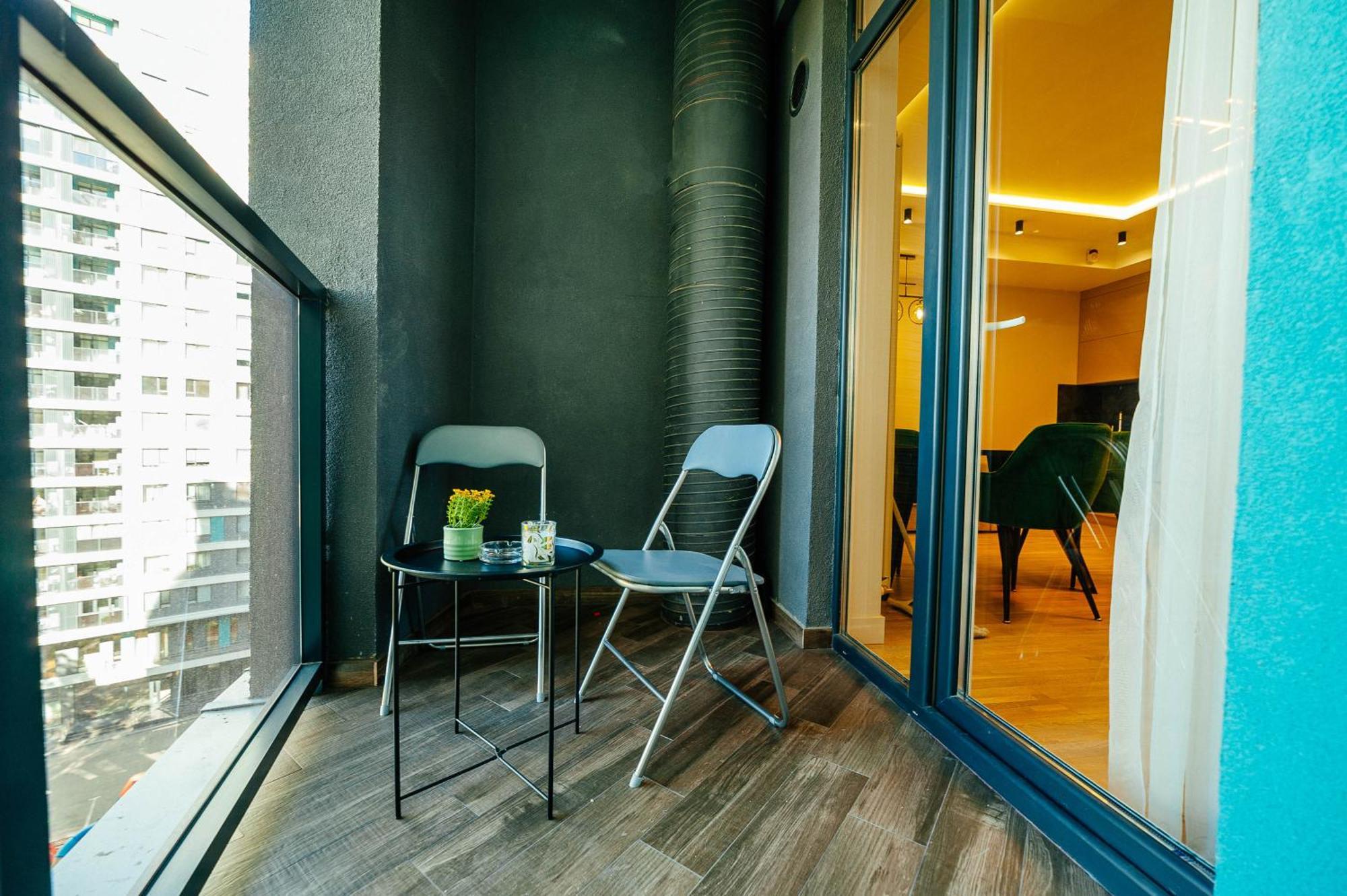 Luxury Oasis Flat Apartment Chisinau Exterior foto